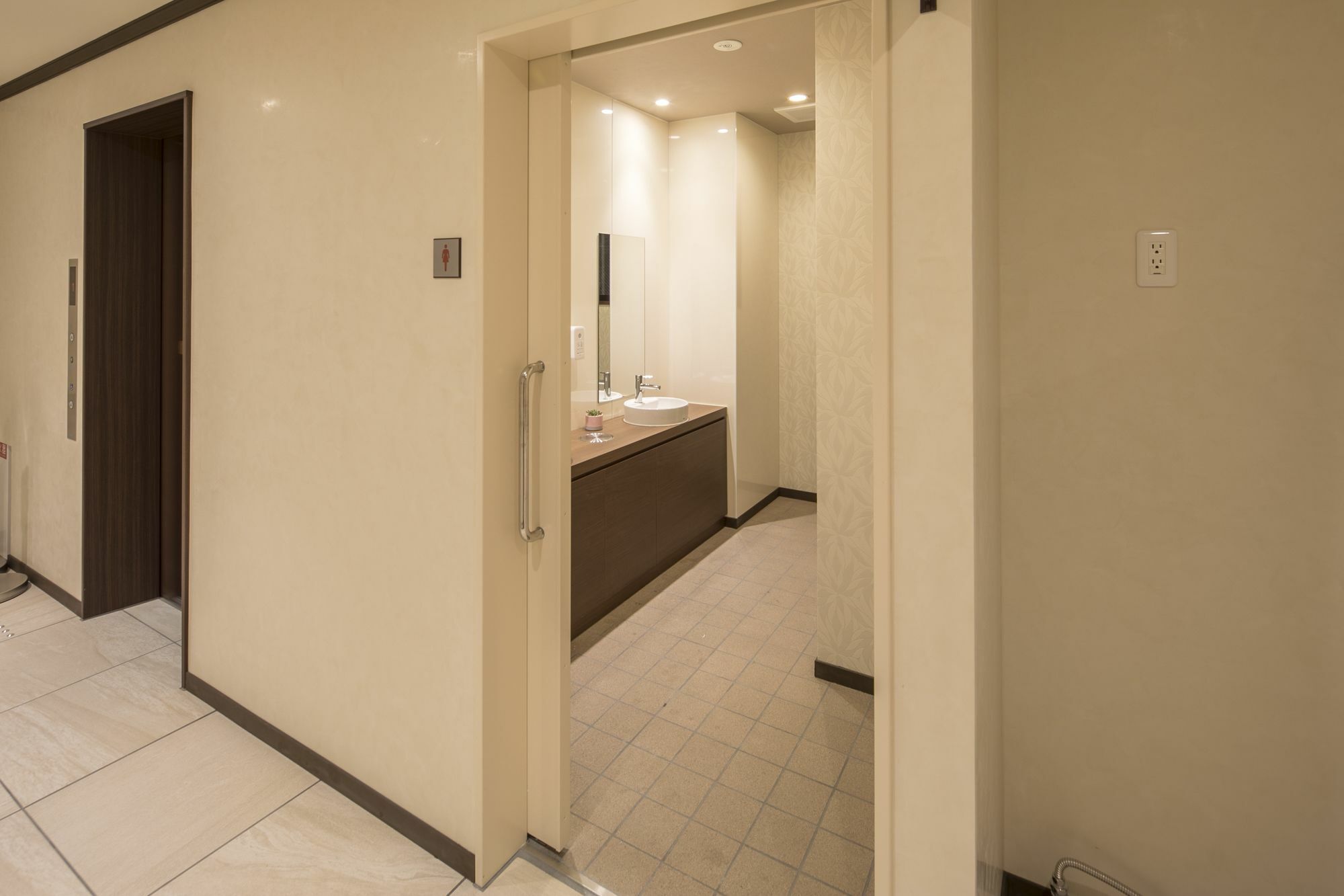 Hotel Wbf Yodoyabashi Minami Ōsaka Eksteriør bilde